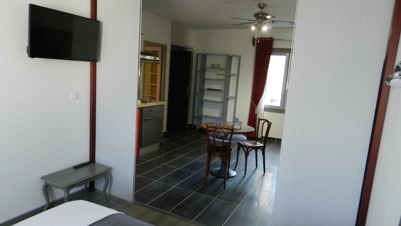 Etap-Apparts De Pezenas Luaran gambar