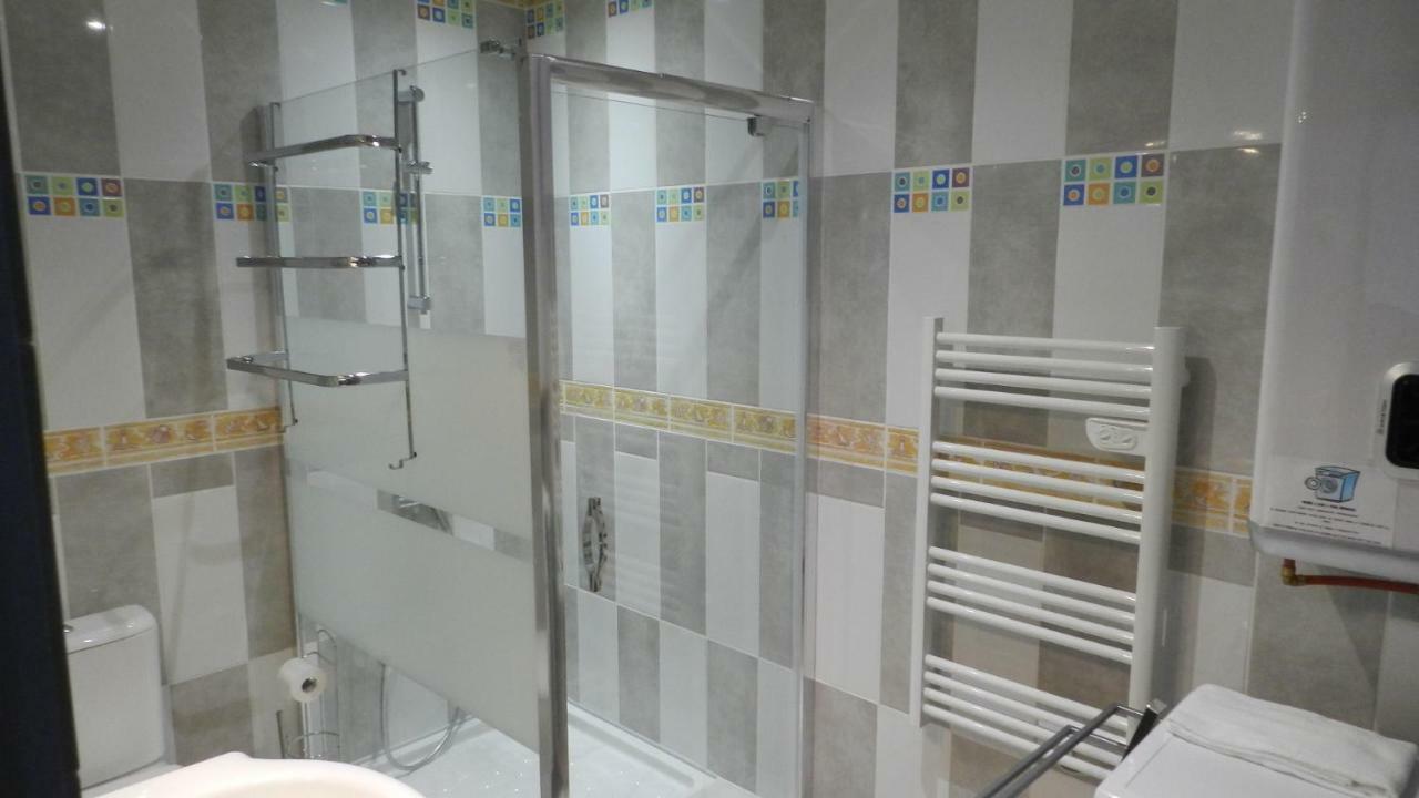 Etap-Apparts De Pezenas Luaran gambar
